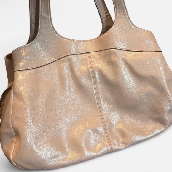 Coach Champagne shoulder bag - Picture 2 of 12